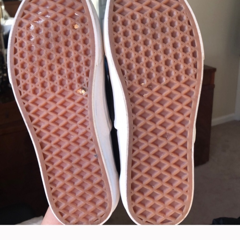 Black Vans - Picture 6 of 8